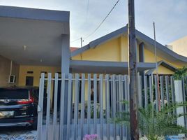 4 Bedroom House for sale in Gayungan, Surabaya, Gayungan