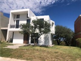 3 Bedroom House for sale in Santa Maria, Cordoba, Santa Maria