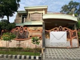 5 Schlafzimmer Villa zu verkaufen in Surabaya, East Jawa, Karangpilang