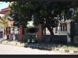 6 Bedroom House for sale in Dukuhpakis, Surabaya, Dukuhpakis