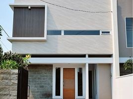 4 Habitación Casa en venta en Tambaksari, East Jawa, Tambaksari