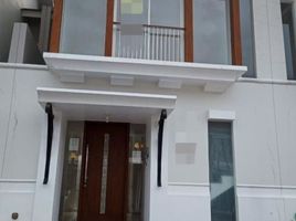 2 Habitación Casa en venta en Wiyung, East Jawa, Wiyung