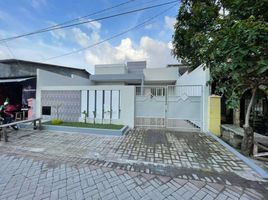 4 Schlafzimmer Haus zu verkaufen in Benowo, East Jawa, Benowo