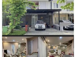 5 Bedroom House for sale in Wiyung, Surabaya, Wiyung