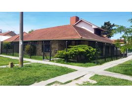 4 Bedroom Villa for sale in General Pueyrredon Buenos Aires, General Pueyrredon