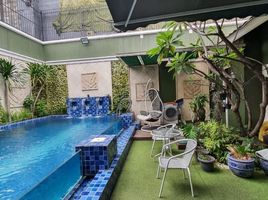 5 Bedroom House for sale in Cilandak Town Square, Cilandak, Cilandak