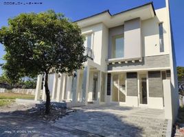 4 Habitación Villa en venta en Mulyorejo, East Jawa, Mulyorejo