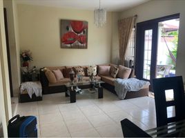 3 Habitación Casa en venta en Panamá, Las Cumbres, Ciudad de Panamá, Panamá