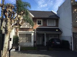 4 Bedroom House for sale in Lanus, Buenos Aires, Lanus