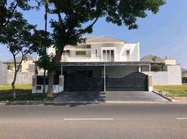 6 Habitación Casa en venta en Wiyung, East Jawa, Wiyung