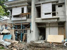 4 Habitación Villa en venta en Mulyorejo, East Jawa, Mulyorejo