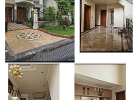 5 Schlafzimmer Villa zu verkaufen in Surabaya, East Jawa, Dukuhpakis