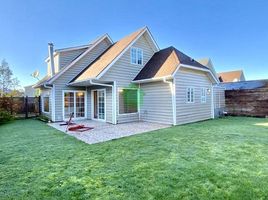 4 Bedroom House for sale in Chile, Puerto Varas, Llanquihue, Los Lagos, Chile