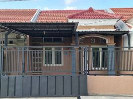 3 Kamar Rumah for rent in Surabaya, East Jawa, Gunung Anyar, Surabaya