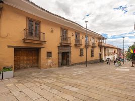 1,400 SqM Office for sale in Cundinamarca, Bogota, Cundinamarca