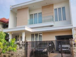 4 Bedroom House for sale in Gayungan, Surabaya, Gayungan