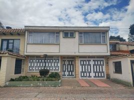 4 Bedroom House for sale in Bogota, Cundinamarca, Bogota