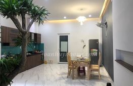 Сдаётся дом, 5 спален, 100 м², Ngũ Hành Sơn
