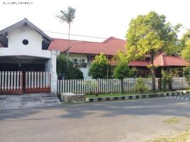 5 Kamar Rumah for sale in Wonocolo, Surabaya, Wonocolo