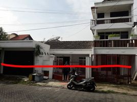 3 Kamar Vila for sale in Tenggilis Mejoyo, East Jawa, Tenggilis Mejoyo