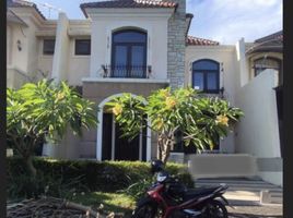 4 Habitación Villa en venta en Wiyung, East Jawa, Wiyung