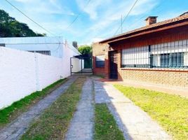 2 Bedroom House for sale in General Sarmiento, Buenos Aires, General Sarmiento