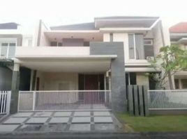 5 Bedroom House for sale in Dukuhpakis, Surabaya, Dukuhpakis