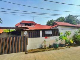 5 Kamar Rumah for sale in Halim Perdanakusuma Airport, Makasar, Jatinegara