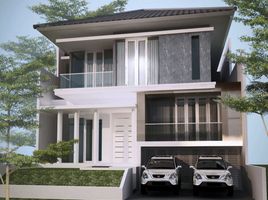 6 Bedroom House for sale in Dukuhpakis, Surabaya, Dukuhpakis