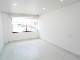 30 SqM Office for rent in Colombia, Bogota, Cundinamarca, Colombia