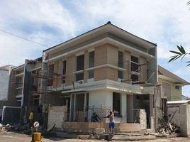 4 Habitación Villa en venta en Mulyorejo, East Jawa, Mulyorejo