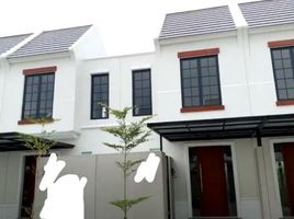 2 Habitación Casa en venta en Wiyung, East Jawa, Wiyung