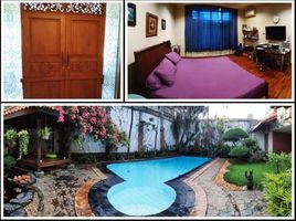 6 Bedroom House for sale in Medistra Hospital, Mampang Prapatan, Cilandak