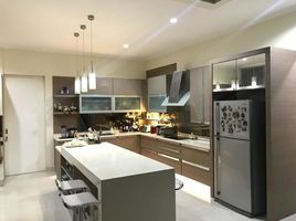 5 Bedroom Villa for sale in Lakarsantri, East Jawa, Lakarsantri, Surabaya, East Jawa, Indonesia