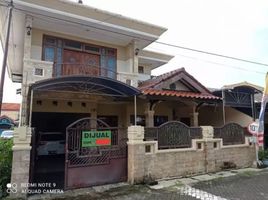 5 Bedroom House for sale in Dukuhpakis, Surabaya, Dukuhpakis