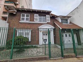 4 Bedroom House for sale in Lanus, Buenos Aires, Lanus