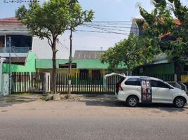 3 Kamar Rumah for rent in Tenggilis Mejoyo, East Jawa, Tenggilis Mejoyo