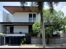 6 Bedroom House for sale in Lakarsantri, Surabaya, Lakarsantri