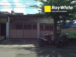 4 Kamar Rumah for sale in Wonocolo, Surabaya, Wonocolo