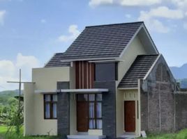 2 Bedroom House for sale in Madiun, East Jawa, Taman, Madiun