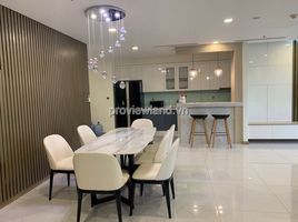 4 Phòng ngủ Chung cư for rent at Vinhomes Central Park, Phường 22