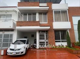 6 Habitación Villa en venta en Fusagasuga, Cundinamarca, Fusagasuga