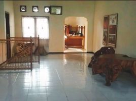 5 Schlafzimmer Villa zu verkaufen in Surabaya, East Jawa, Karangpilang