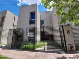 3 Bedroom House for sale in Moron, Buenos Aires, Moron