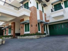 8 Bedroom House for sale in Gayungan, Surabaya, Gayungan