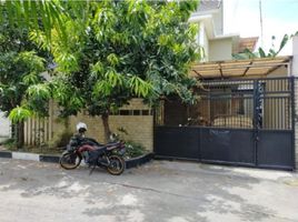 4 Schlafzimmer Haus zu verkaufen in Karangpilang, East Jawa, Karangpilang