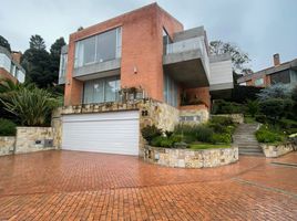 4 Bedroom House for sale in Bogota, Cundinamarca, Bogota