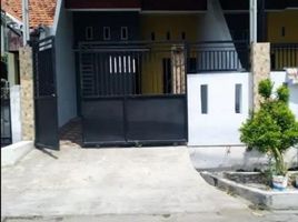 4 Bedroom House for sale in Kenjeran, Surabaya, Kenjeran