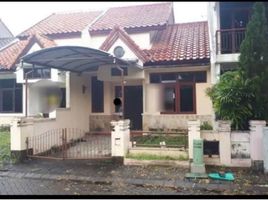 3 Schlafzimmer Villa zu verkaufen in Lakarsantri, East Jawa, Lakarsantri