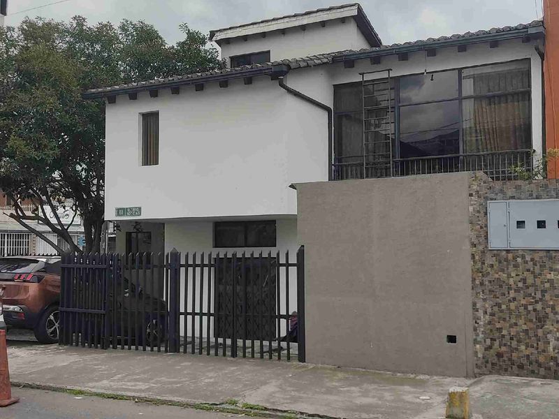 Quito, Quito - Photo 2